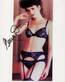 Geena Davis signed photograph