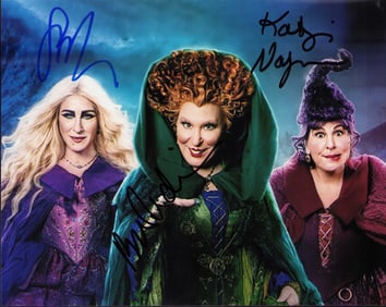 Hocus Pocus cast signed photograph