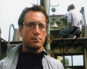 Roy Scheider signed photograph