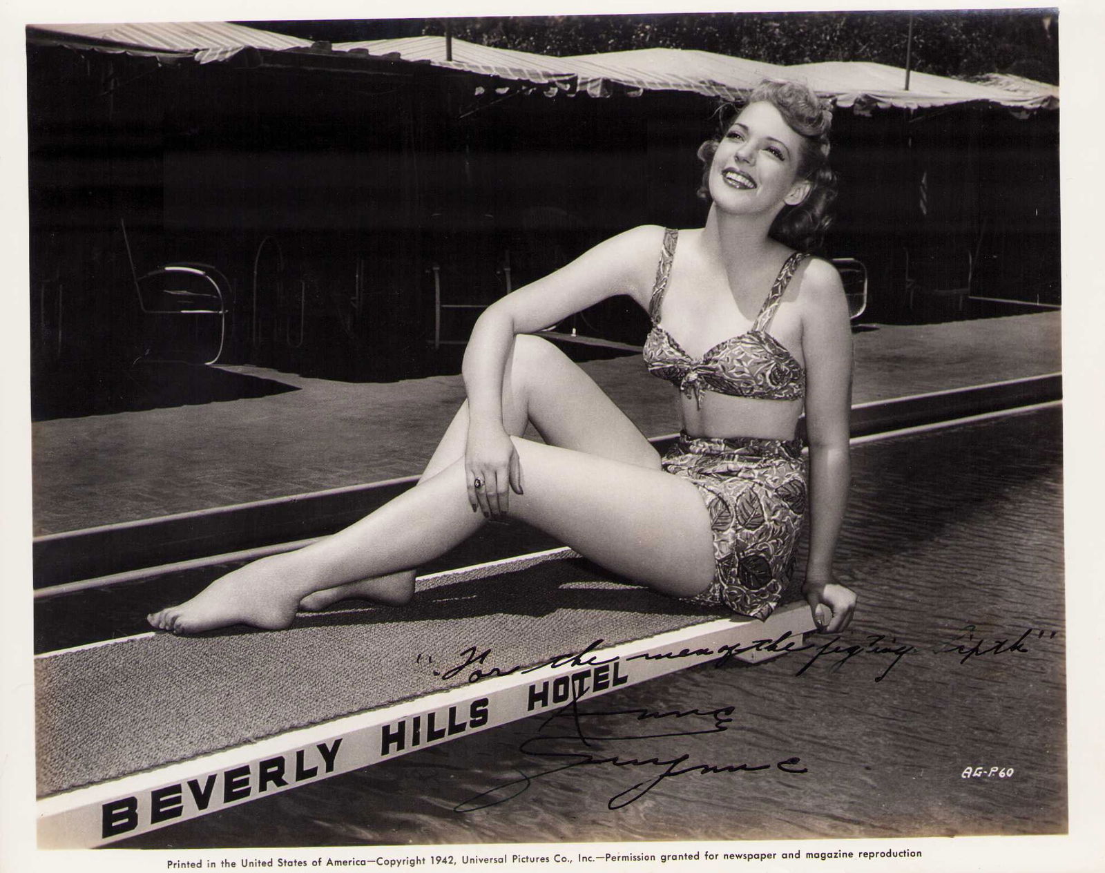 Ann Gwynne signed photograph (1 of 1)