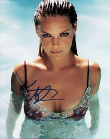 Katharine Heigl signed photograph