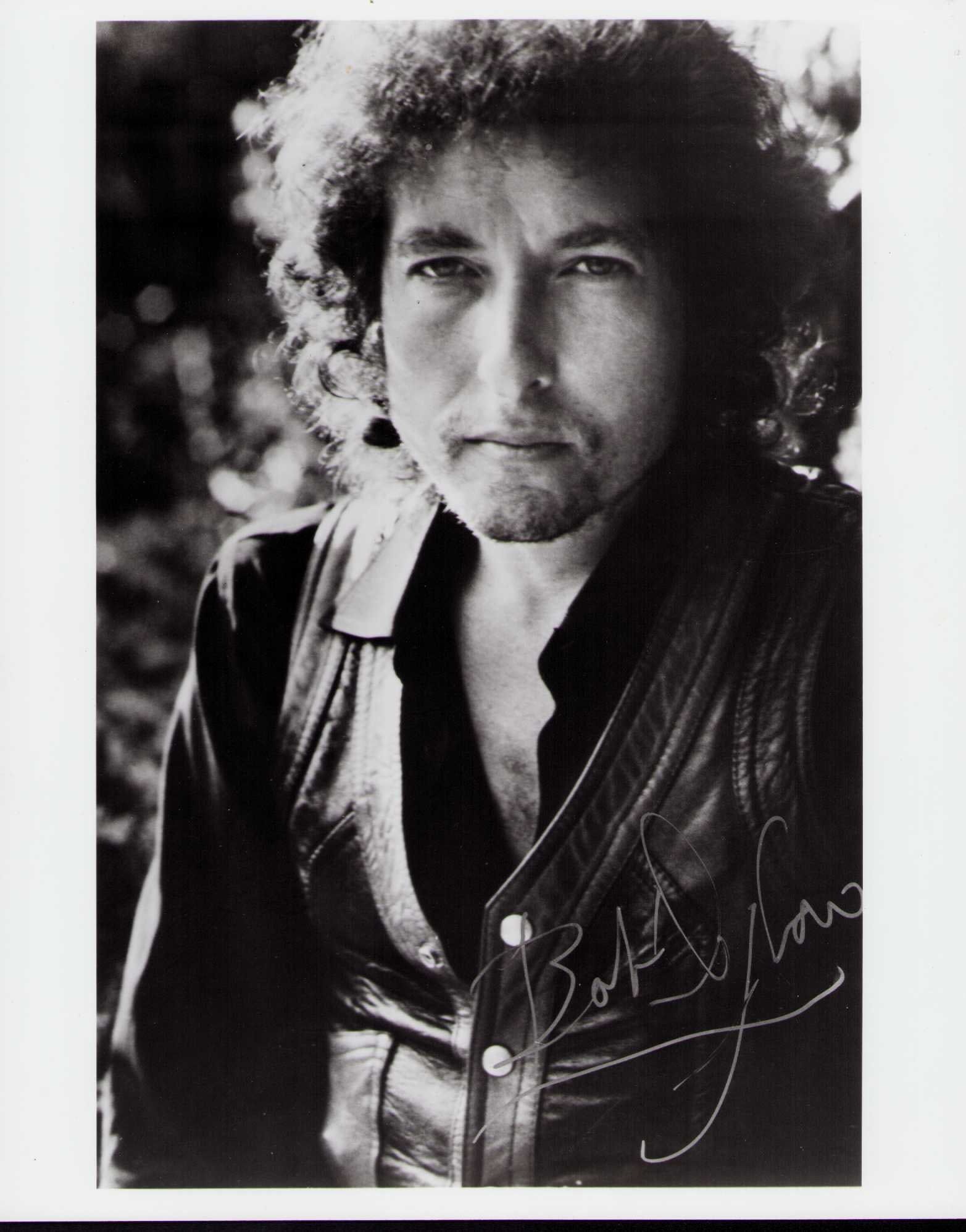 Bob Dylan rare signed photograph (1 of 1)
