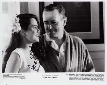 Ione Skye signed photograph