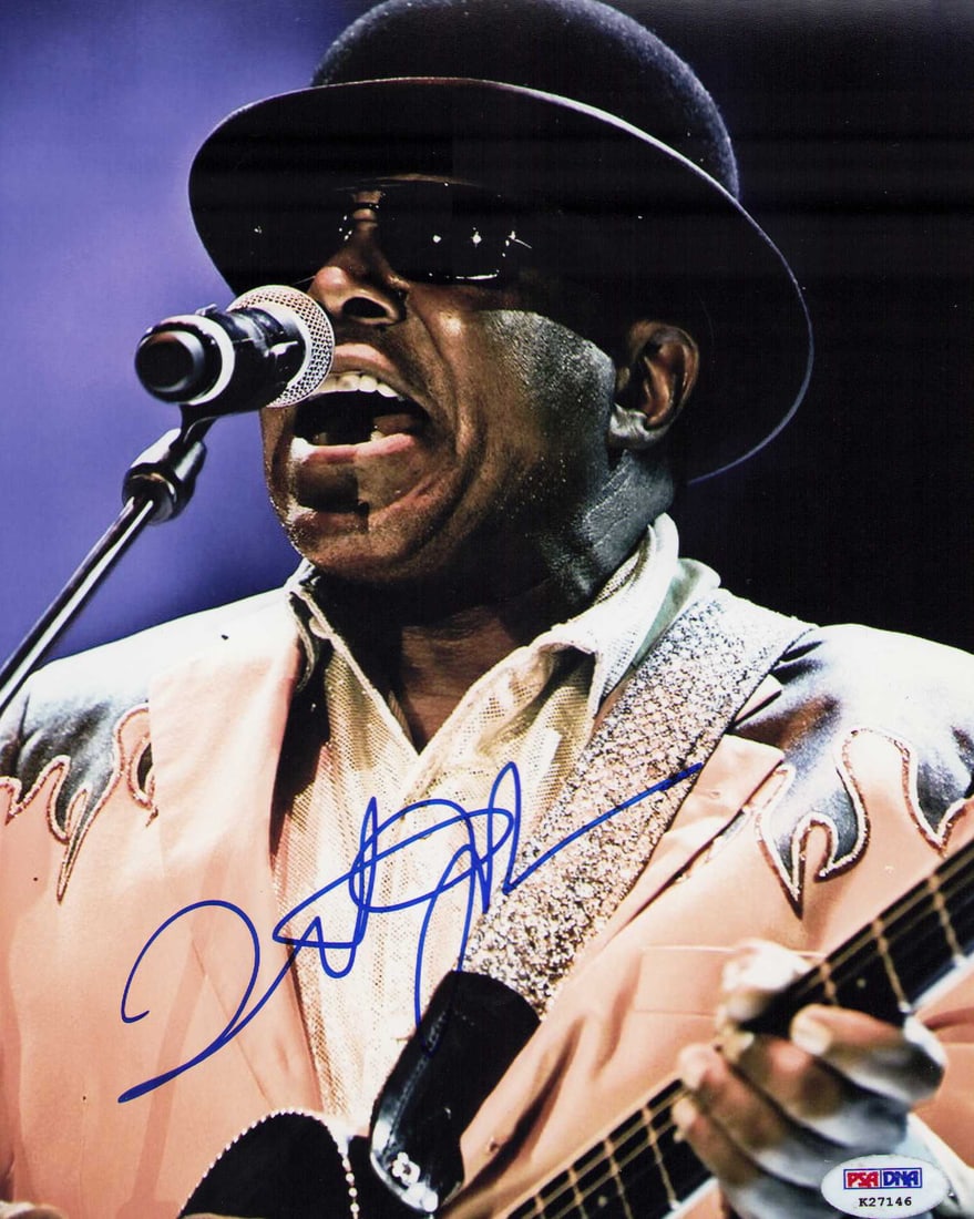 Tito Jackson signed photo (1 of 1)