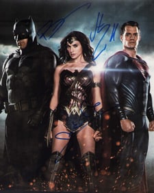 DC HEROES cast signed photo