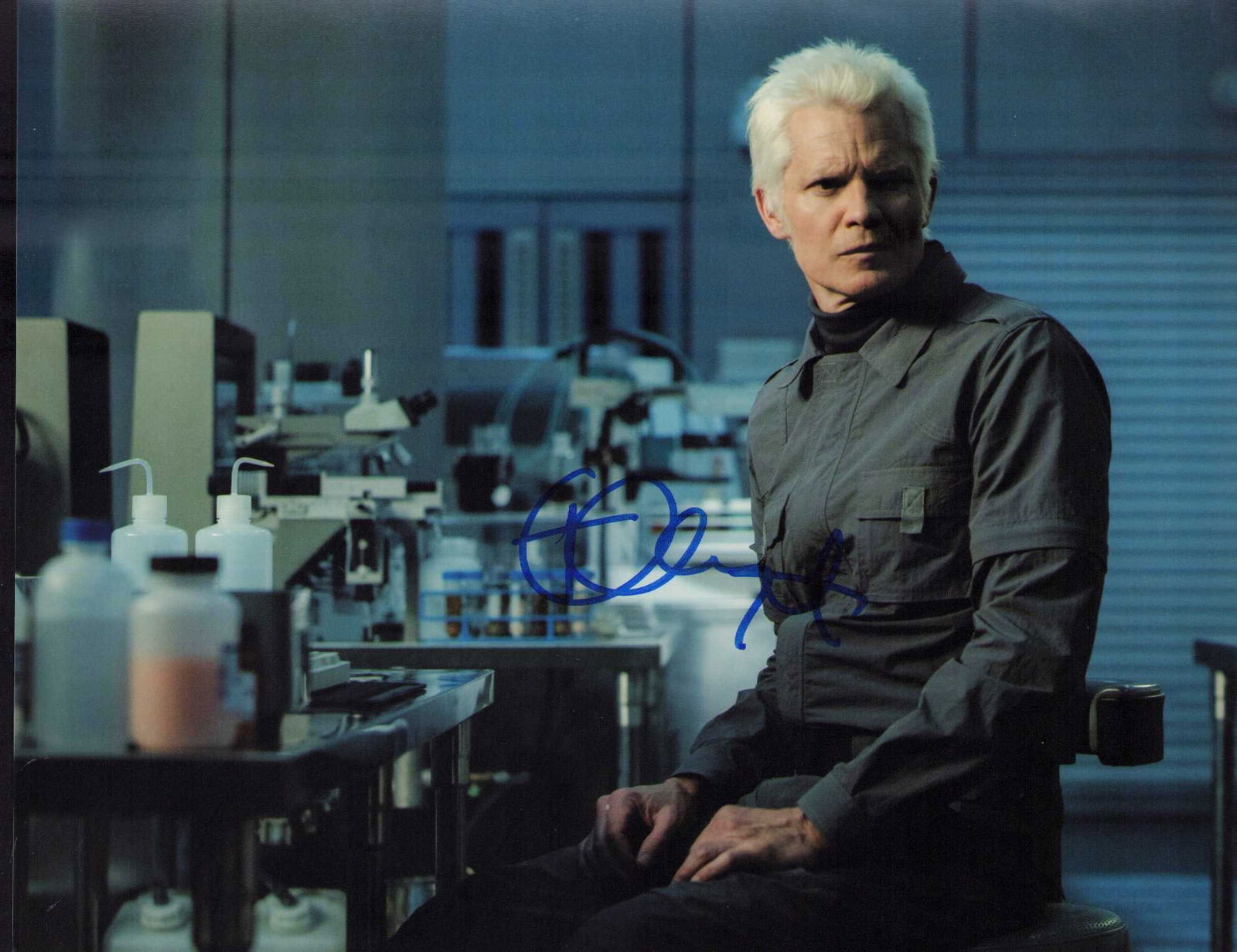 Timothy Olyphant signed photo: From recent film signed by Hitman star Certificate of AuthenticityEVERY item in this auction comes with at minimum a fully illustrated and serial numbered COA signed by the worlds leading authenticato