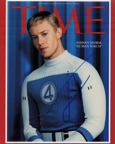 Joseph Quinn signed photo