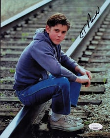 C Thomas Howell Outsiders signed 8x10 photo