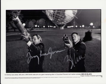 Men in Black cast signed photo 8x10