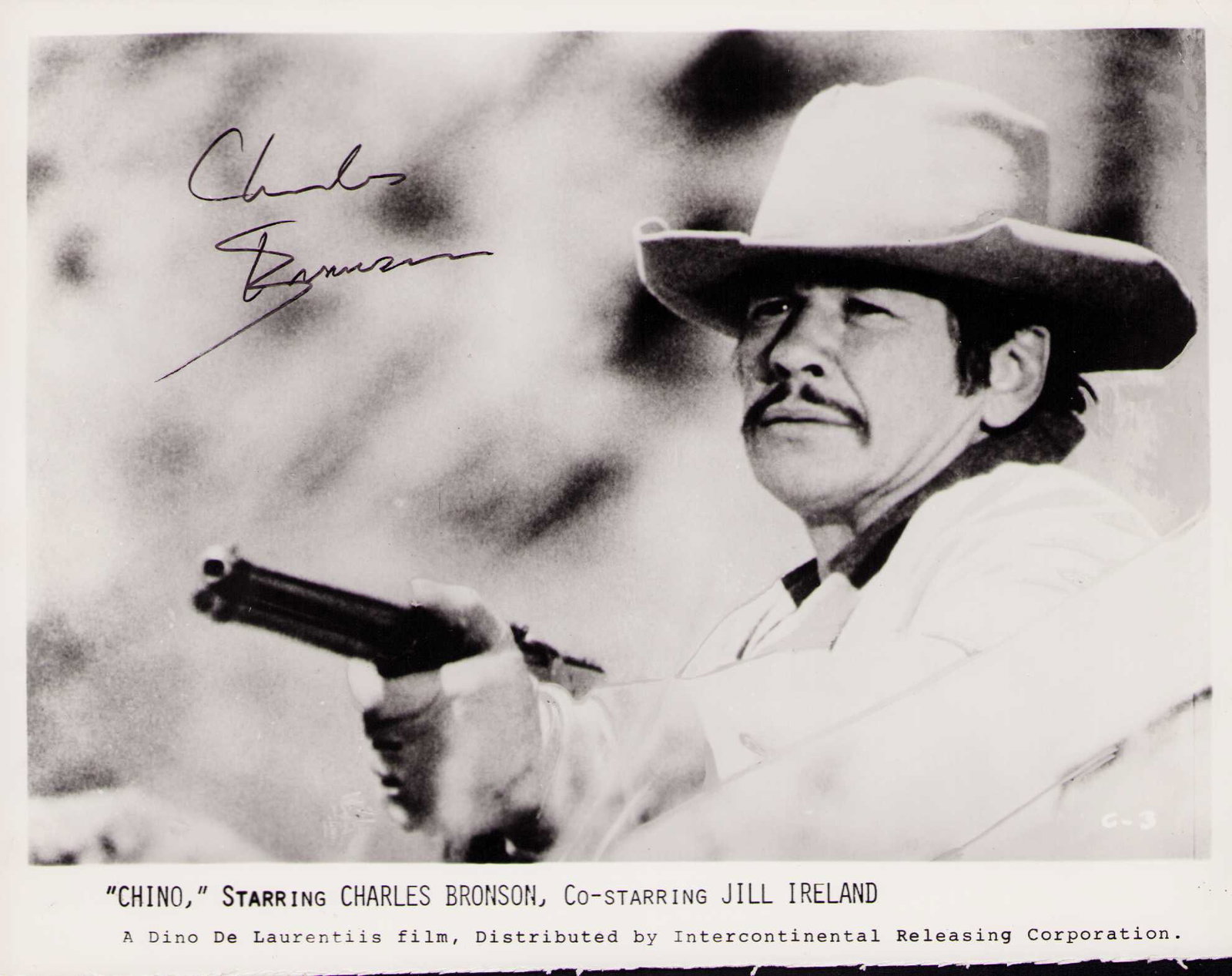 Charles Bronson signed photo 8x10 (1 of 1)