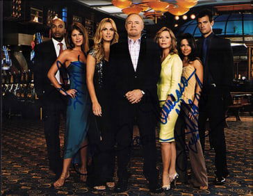 Vegas TV cast signed 8x10 photo