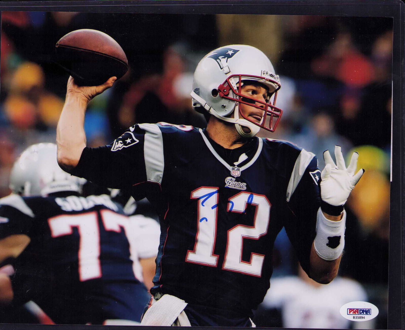 Tom Brady signed 8x10 photograph PSA DNA (1 of 1)