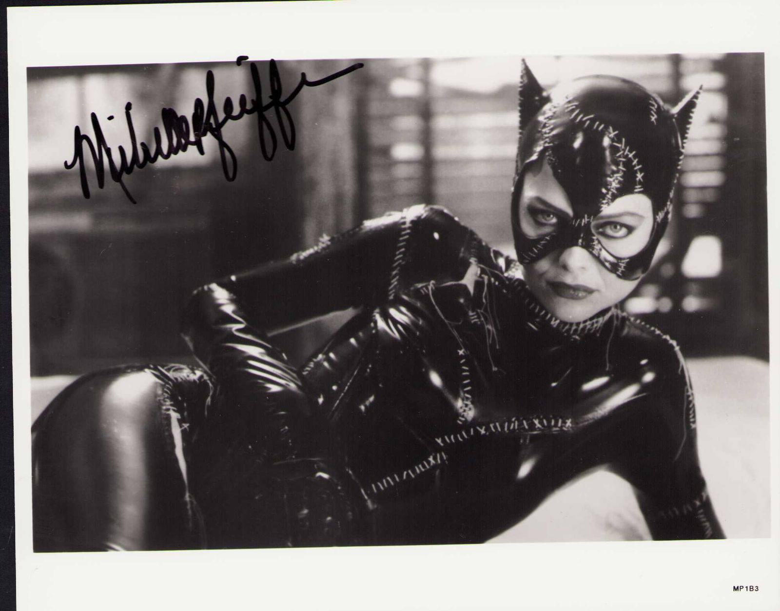 Michelle Pfeiffer Catwoman signed photo (1 of 1)