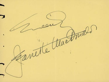 Jeanette MacDonald signature