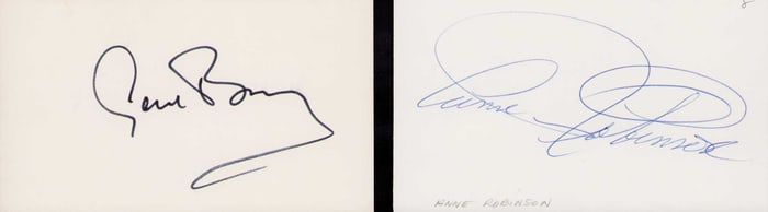 War of the Worlds set of cast signatures