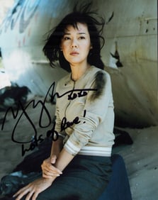 Yunjin Kim signed photograph