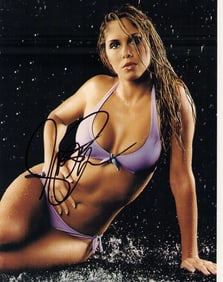 Samantha Cole signed photograph