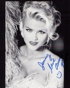 Anna Nicole Smith signed photograph