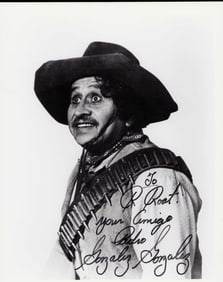 Pedro Gonzales signed photograph