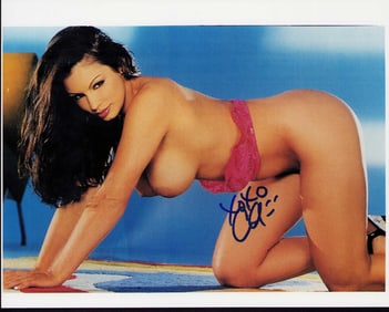 Aria Giovanni nude signed photograph