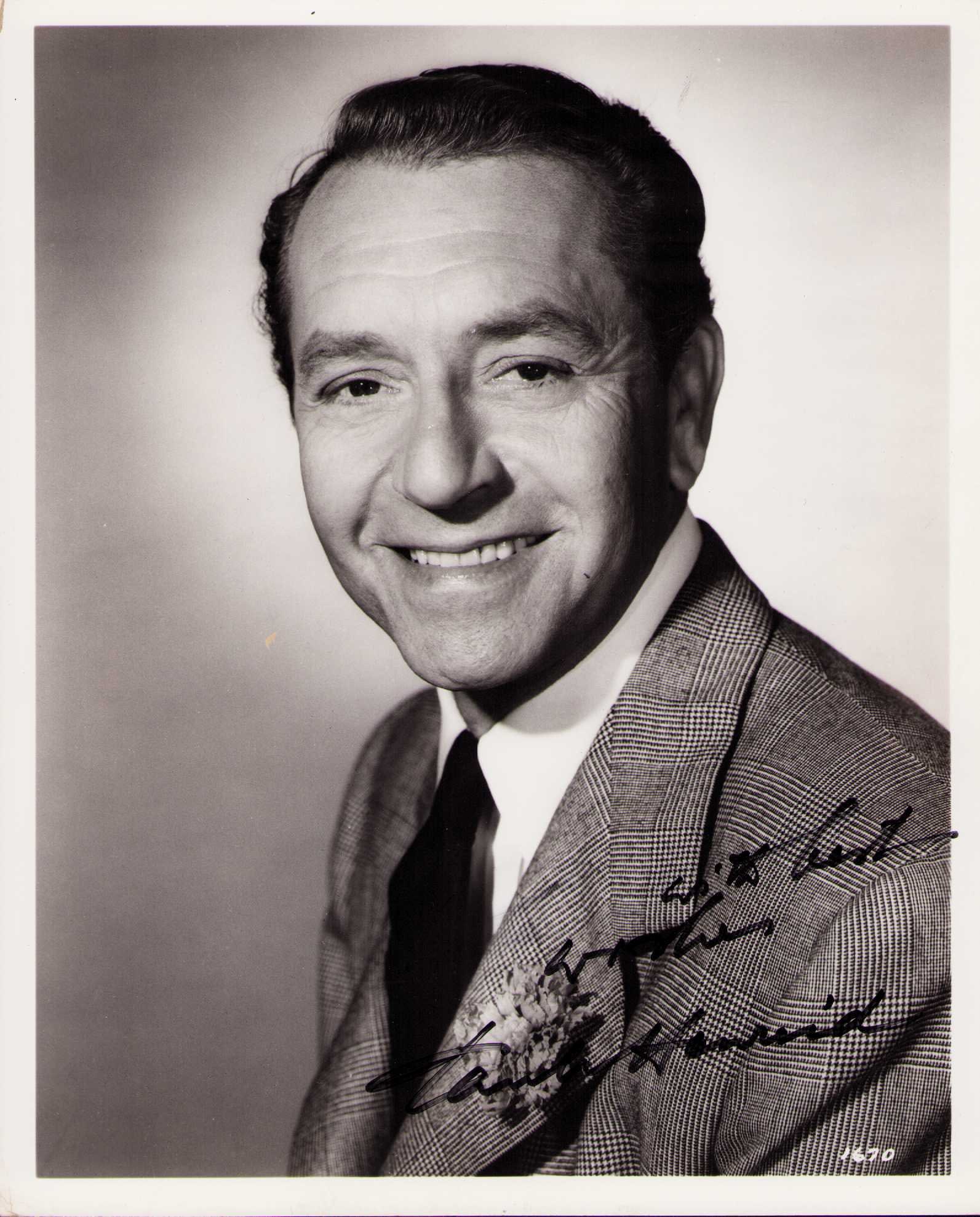 Paul Henreid signed photograph (1 of 1)