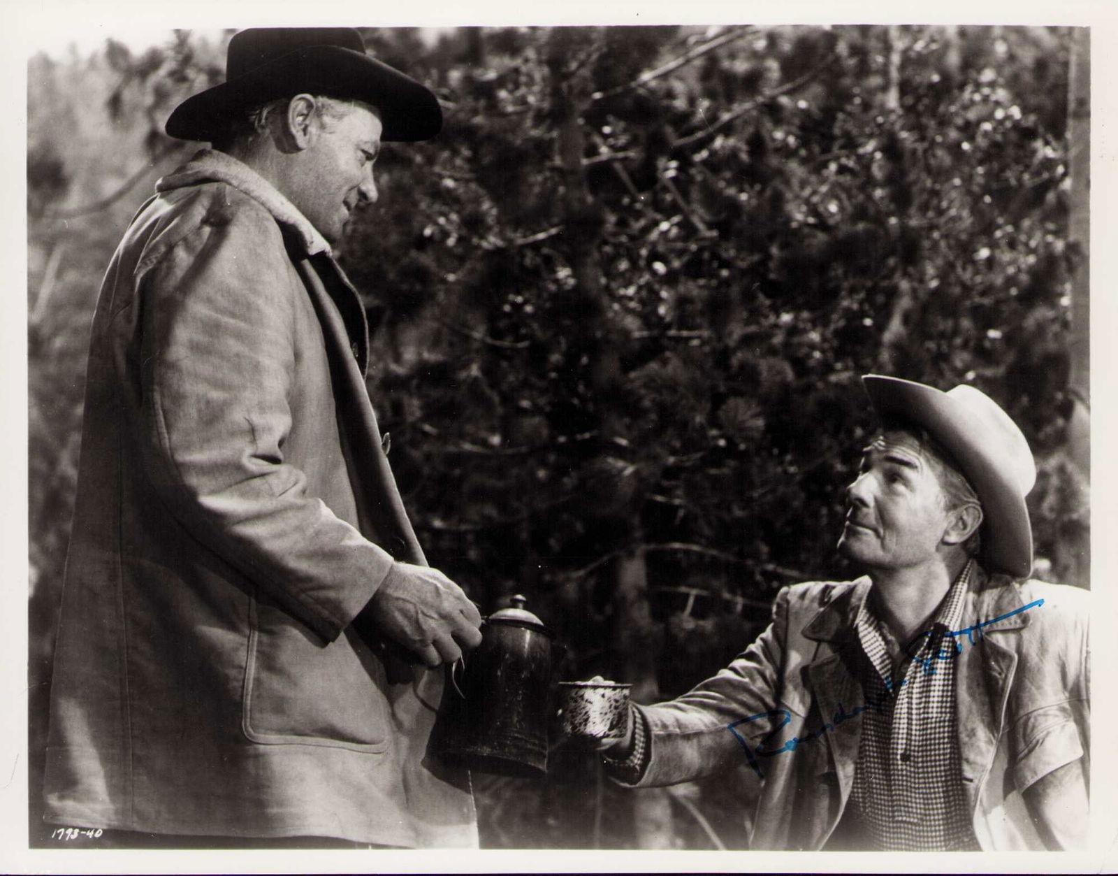 Randolph Scott signed photograph (1 of 1)