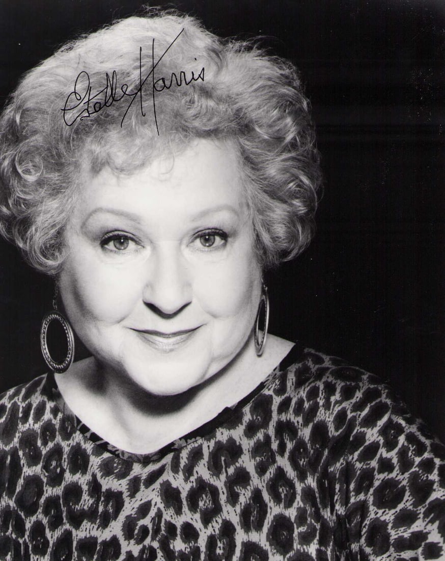 Estelle Harris signed photograph (1 of 1)