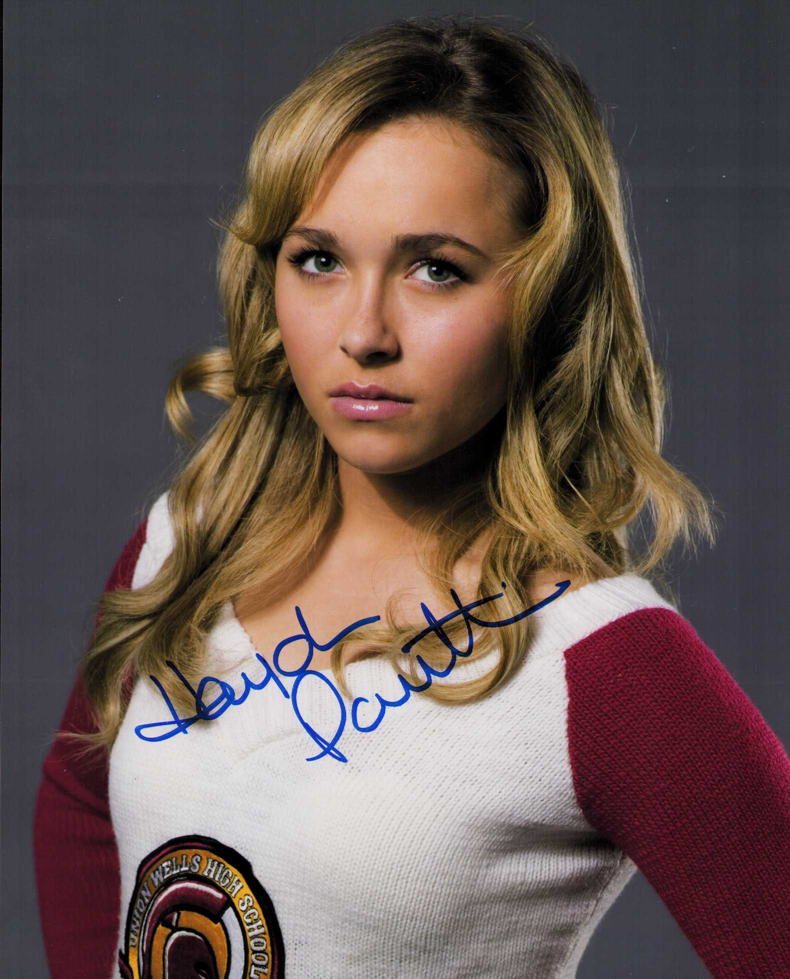 Hayden Pannetierre signed photograph: Sexy from Tv series HEROES in her cheerleading outfit signed 8x10 Certificate of AuthenticityEVERY item in this auction comes with at minimum one fully illustrated and serial numbered COA signed by th
