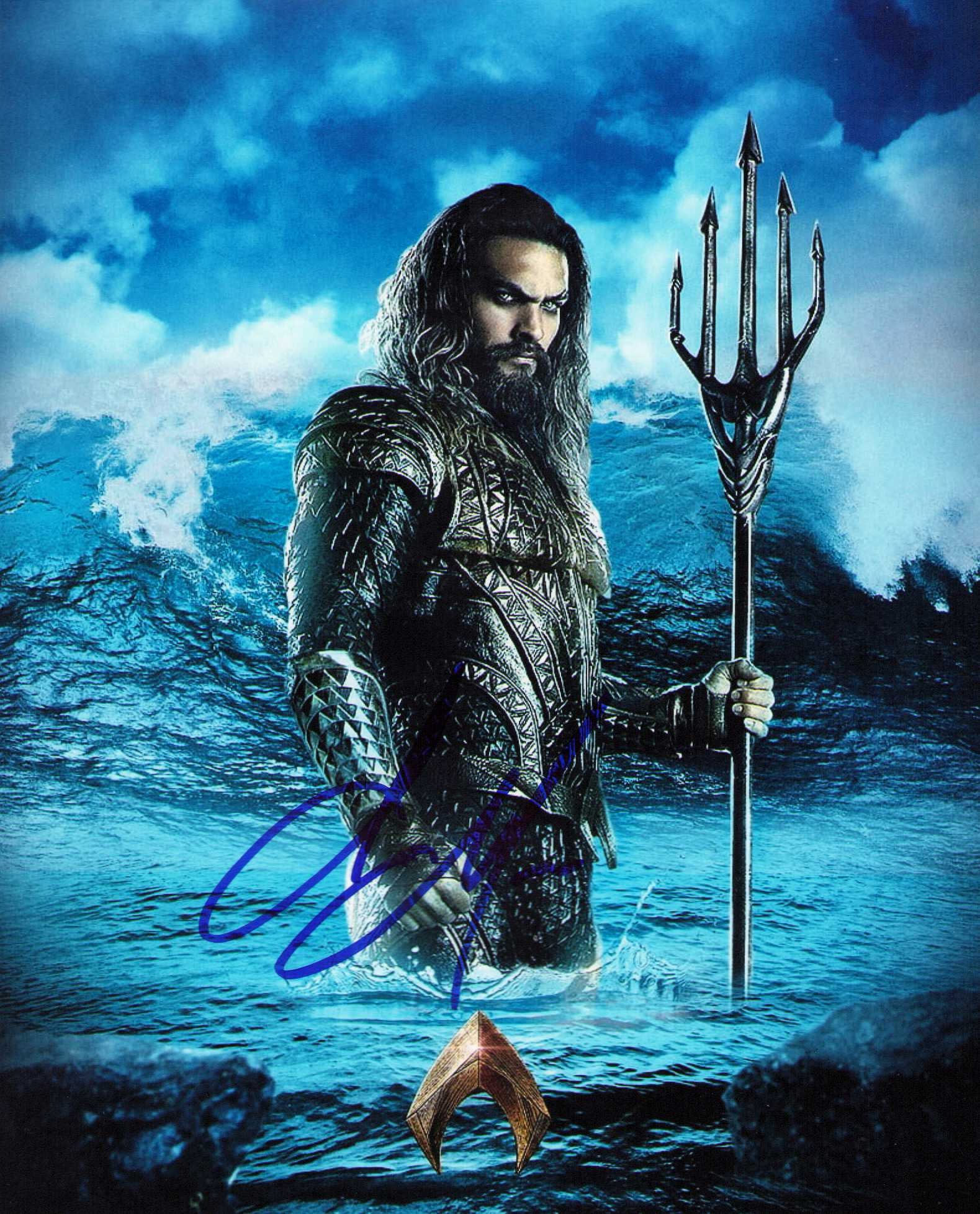 Jason Momoa signed photograph (1 of 1)