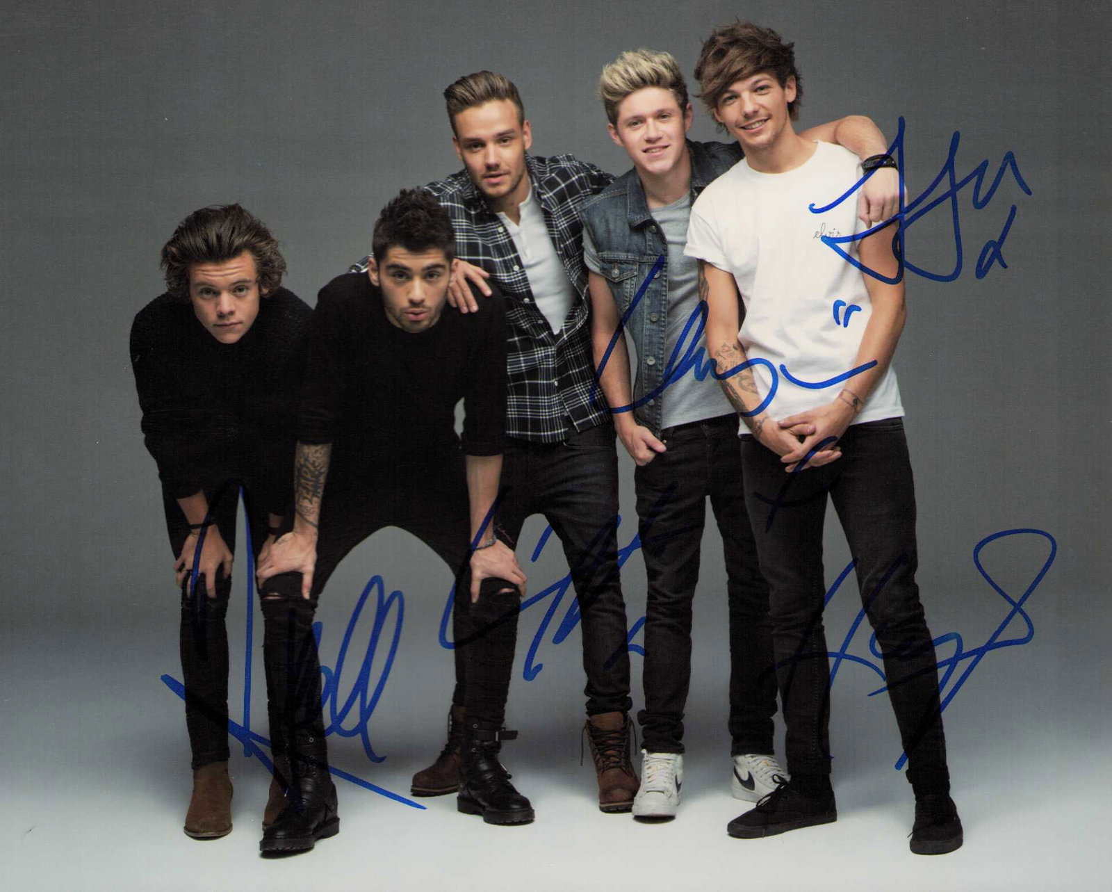 One Direction signed photograph (1 of 1)