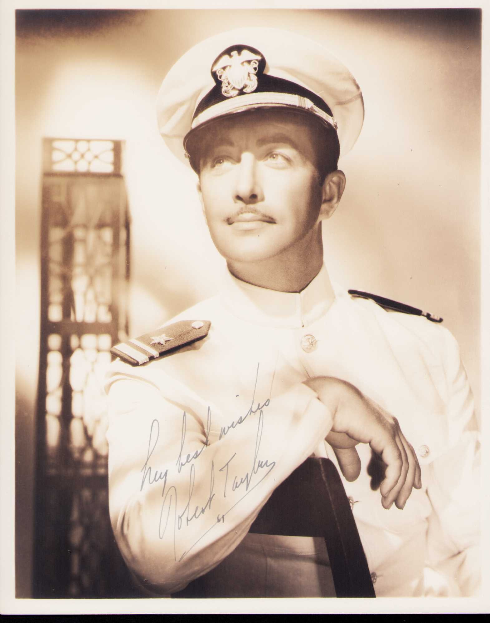 Robert Taylor signed photograph (1 of 1)