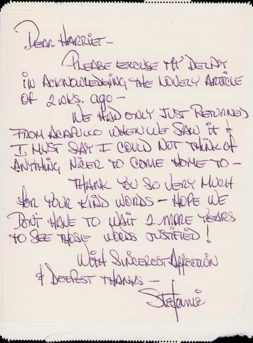 Stephanie Powers letter signed (1 of 1)
