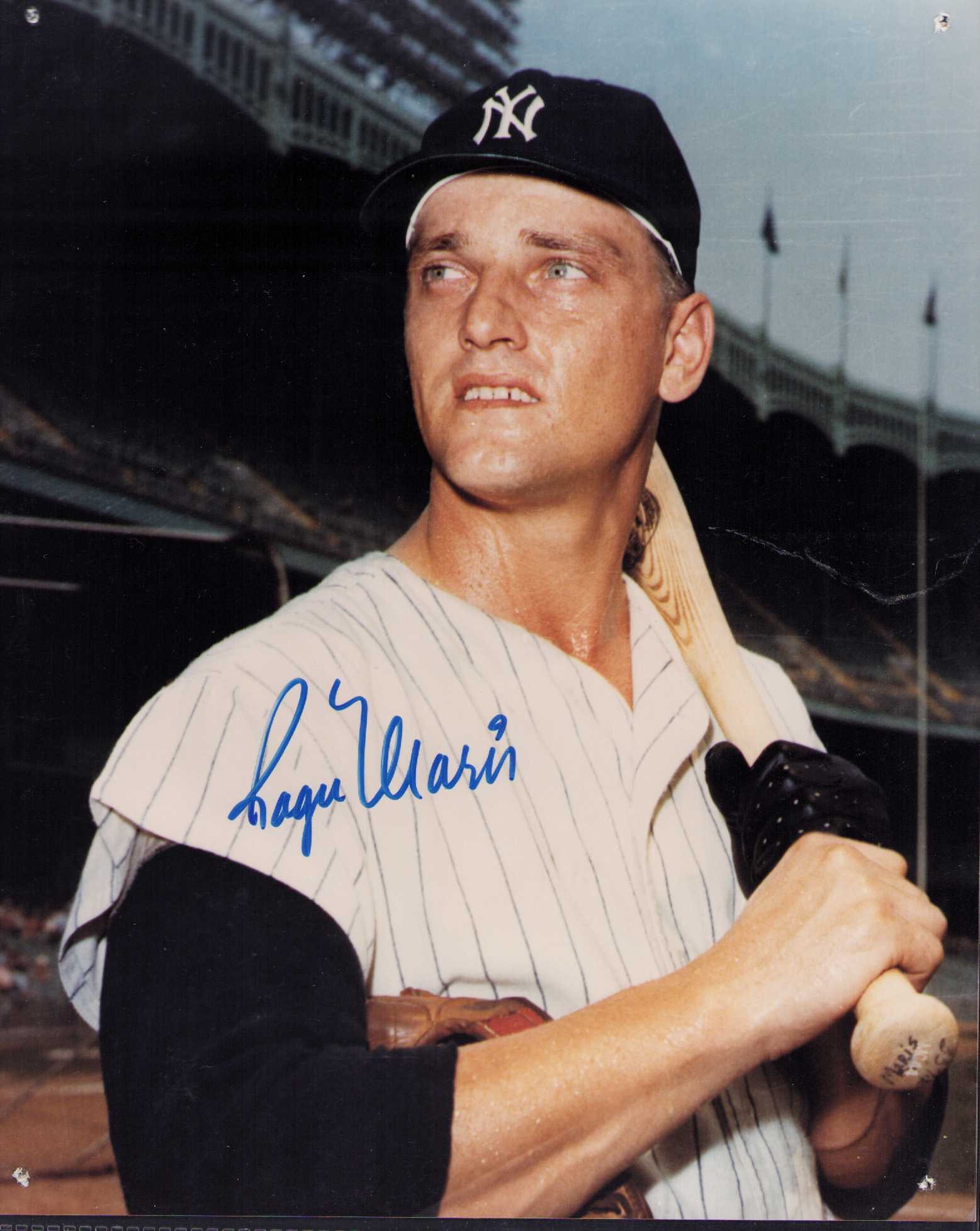 Roger Maris signed photograph: A nice signed 8x10 by the baseball HOF legend Certificate of AuthenticityEVERY item in this auction comes with at minimum one fully illustrated and serial numbered COA signed by the worlds leading aut