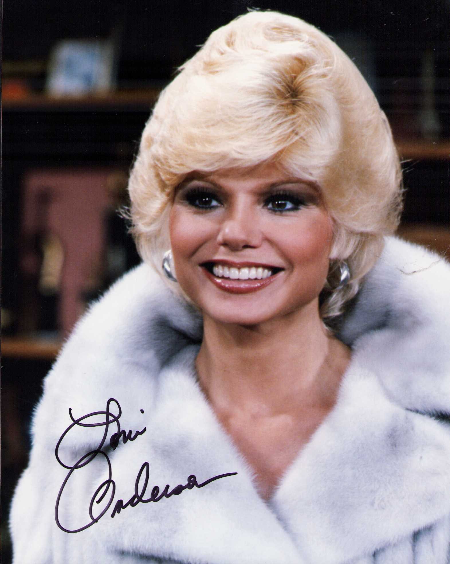 Loni Anderson signed photograph: A vintage signed Loni Anderson who is sadly no longer with us Certificate of AuthenticityEVERY item in this auction comes with at minimum one fully illustrated and serial numbered COA signed by the wo