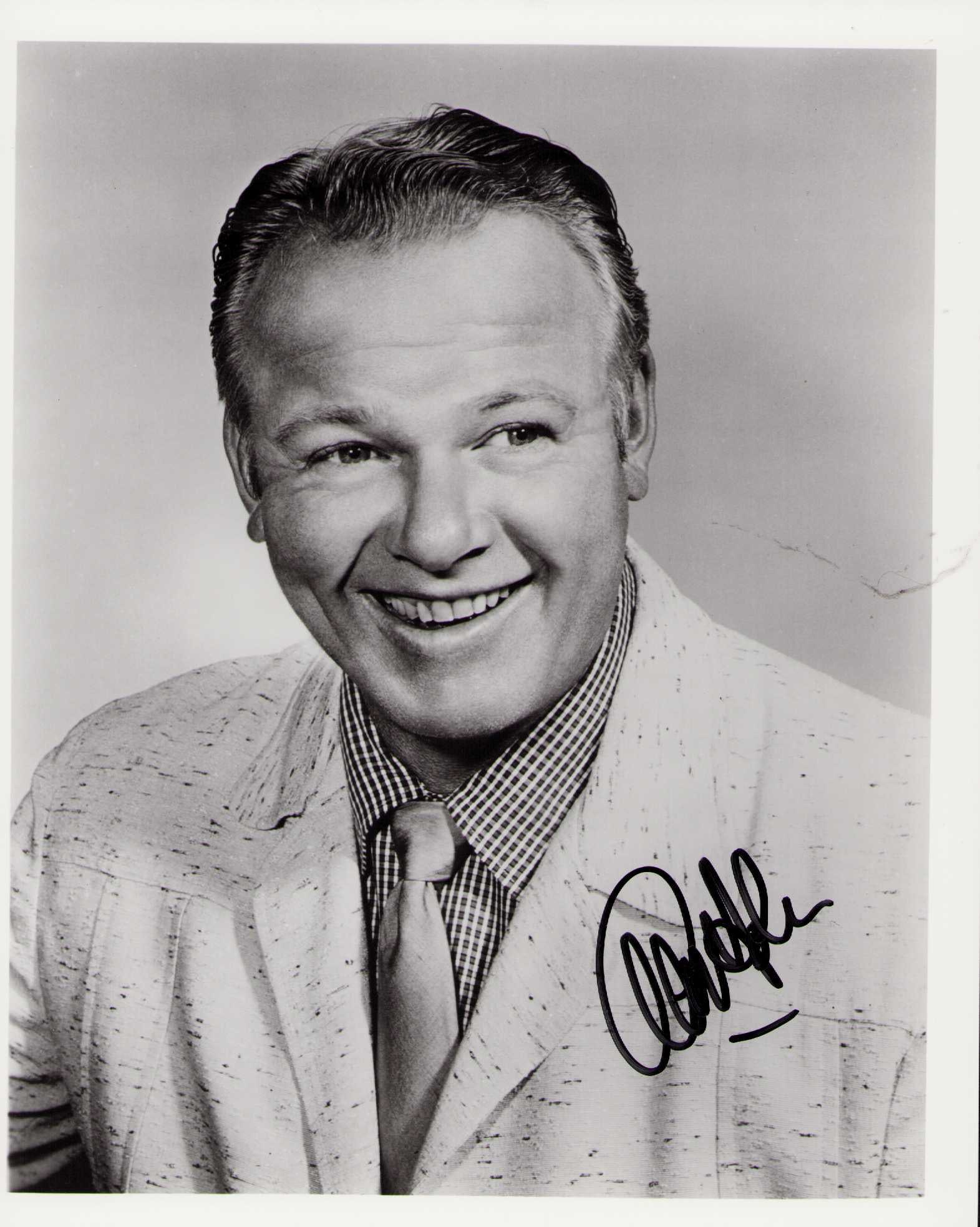 Alan Hale Jr Gilligans Island signed photograph (1 of 1)