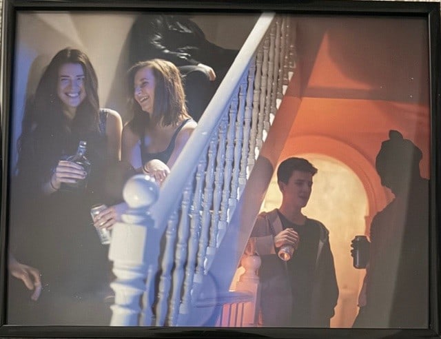 Scream 7 original framed art On screen: Seen on screen in the film in the famed Macher House set is this art in original frame obtained at films finish in a cast crew only auction seen on screen Certificate of AuthenticityEVERY item in this