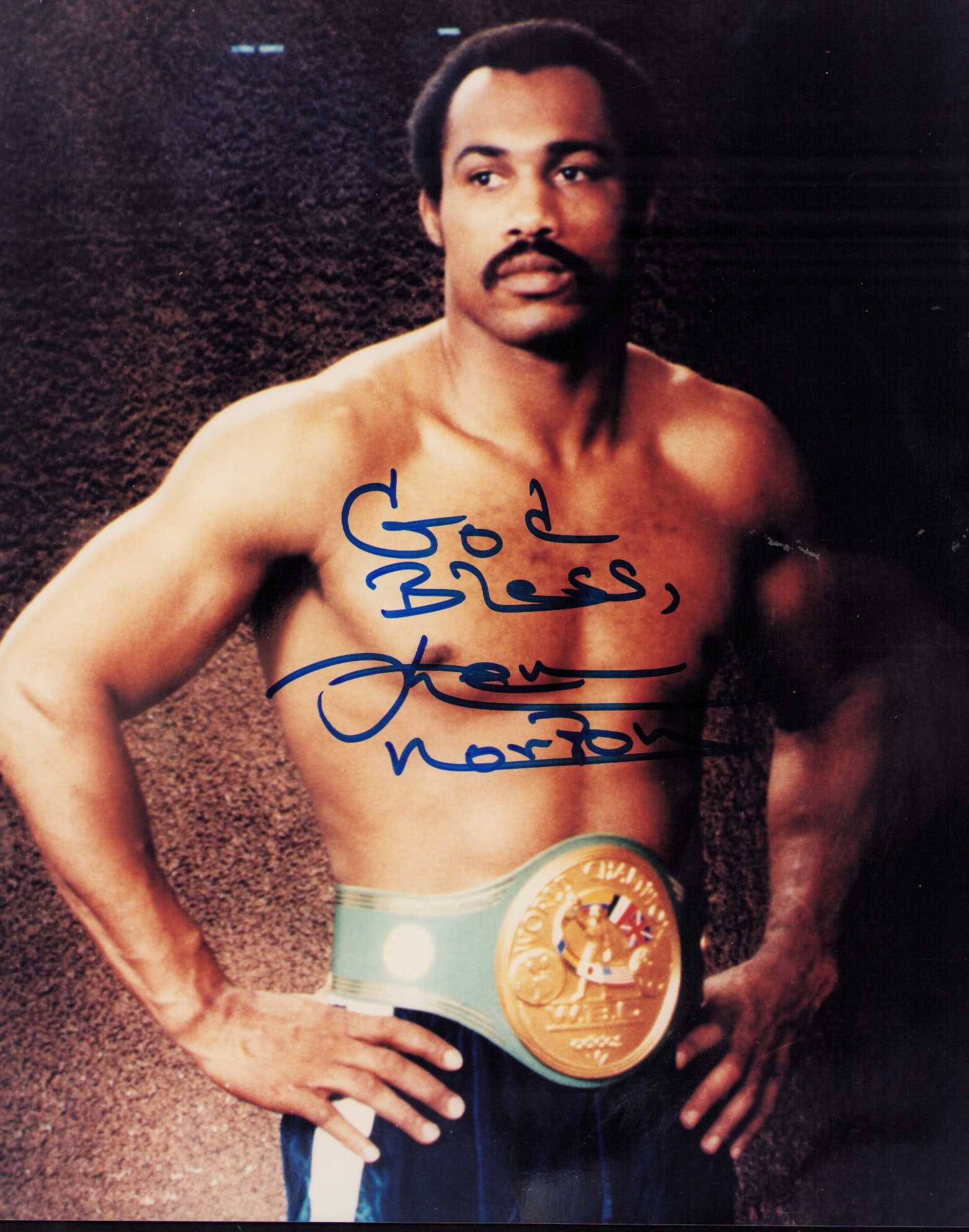 Ken Norton signed photograph: World boxing champion signed vintage photograph Certificate of AuthenticityEVERY item in this auction comes with at minimum one fully illustrated and serial numbered COA signed by the worlds leading a