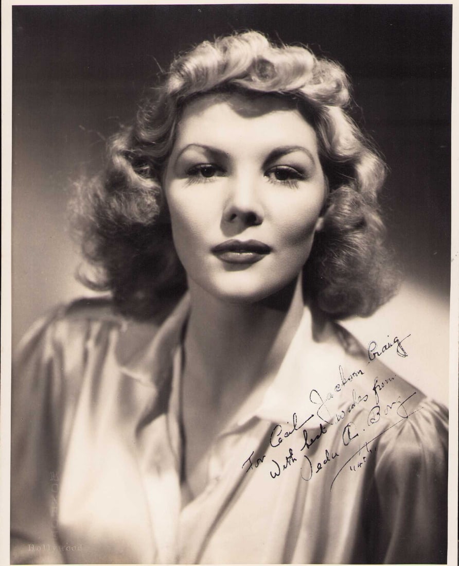 Veda Ann Borg rare signed photograph: A rare 40s original signed in fountain pen by the rare actress deceased in 1973 she had starred in over 100 films opp Crawford John Wayne etc Certificate of AuthenticityEVERY item in this auction come