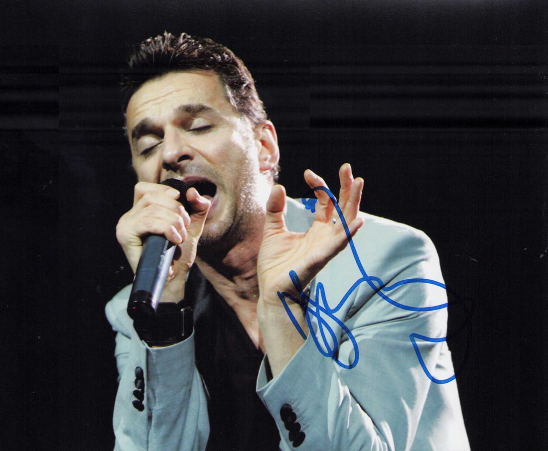 Dave Gahan signed photograph (1 of 1)