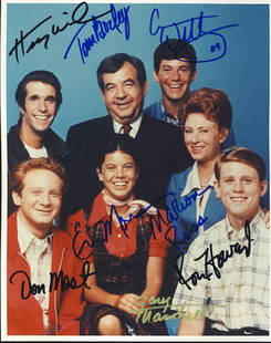 The Cast of "Happy Days" Signed 8x10 Photograph: This is an 8x10 photograph signed at The Hollywood Show in Burbank, California during a one-day-only reunion of the cast of "Happy Days". It has been signed by Henry Winkler, Ron Howard, Tom Bosley,