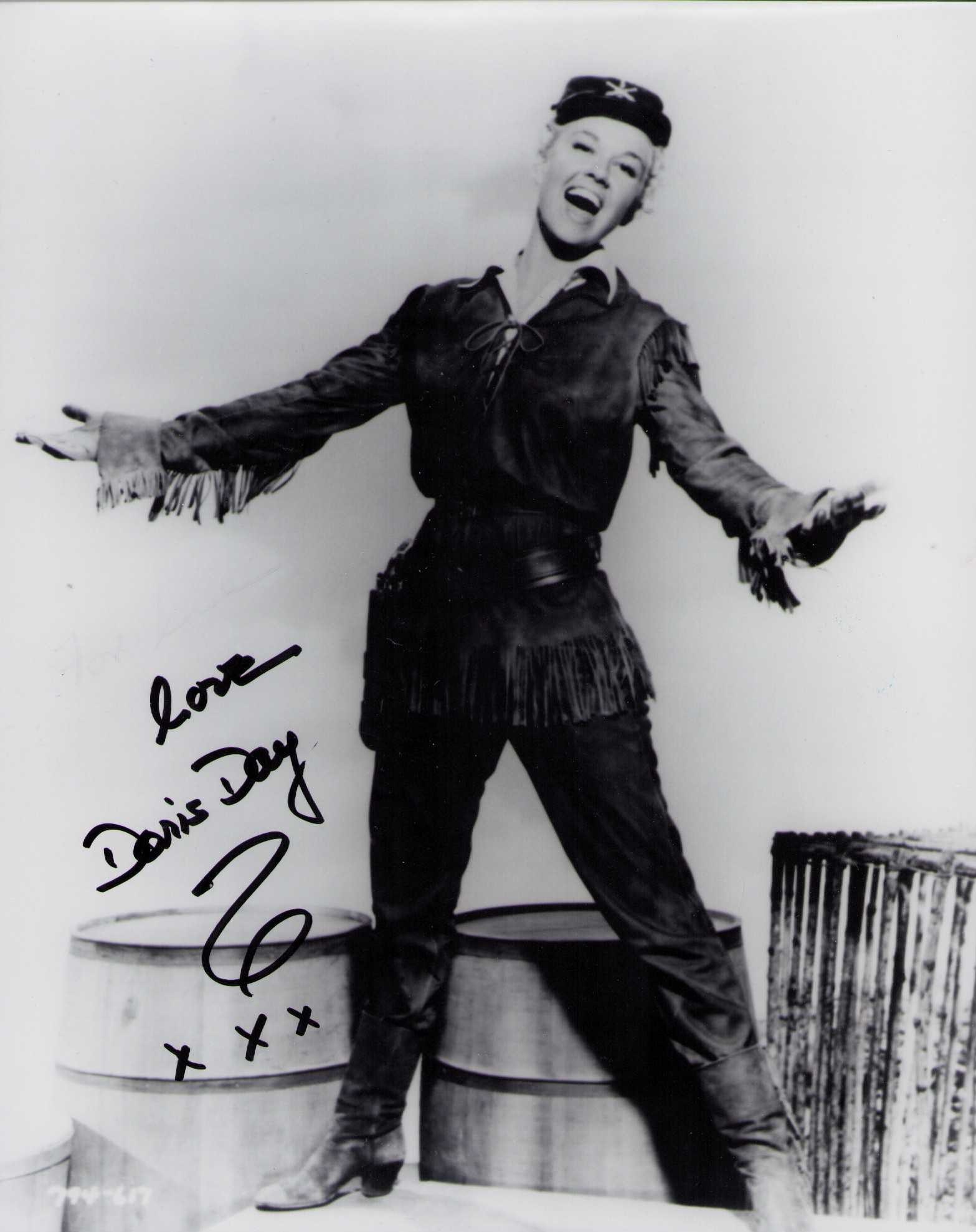 Doris Day signed photograph (1 of 1)