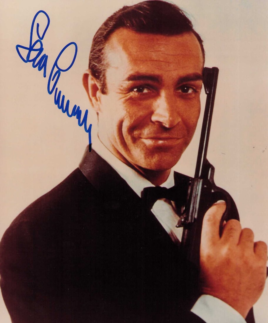 Sean Connery James Bond signed photograph (1 of 1)