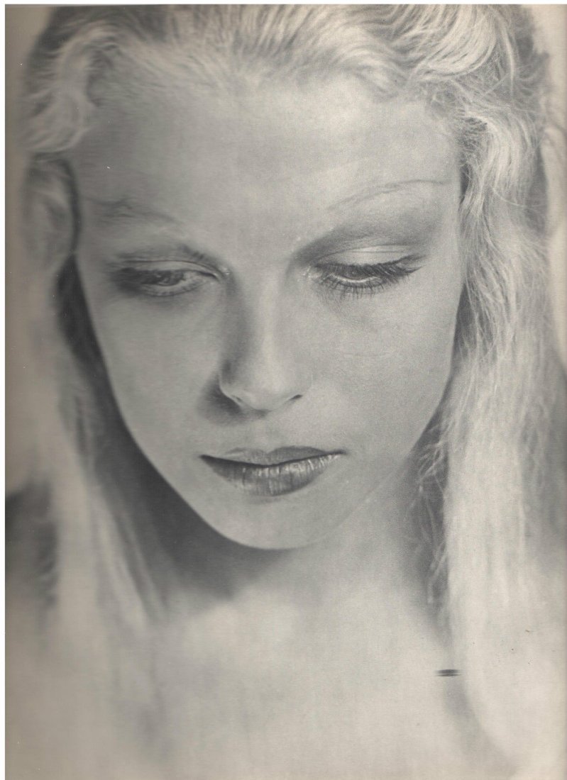 1936 Photogravure Erwin Blumenfeld (American 1897-1969: Sheet fed gravure / heliogravure Printer - La Neogravure Size 9" x 12"