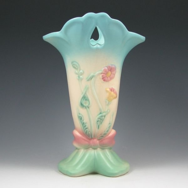 Hull Bow Knot B-11-10 1/2" Vase