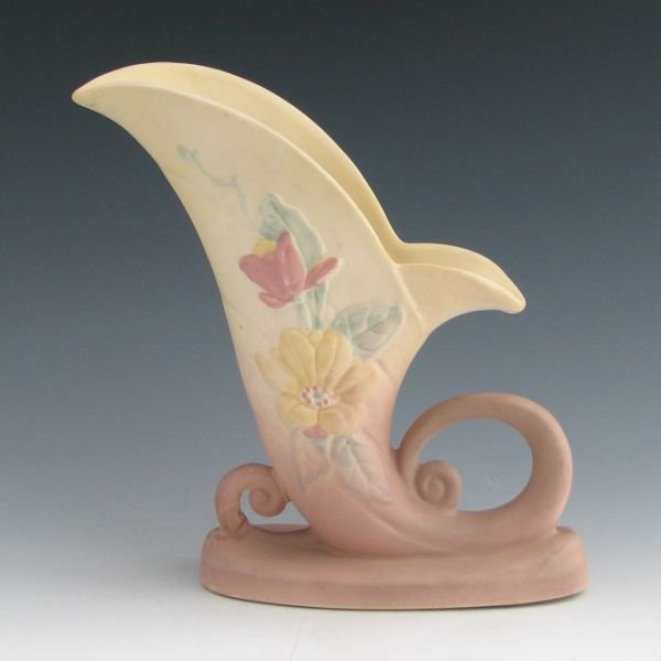 Hull Magnolia Matte 19-8 1/2" Cornucopia