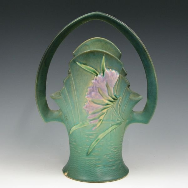 Roseville Freesia 392-10" Basket