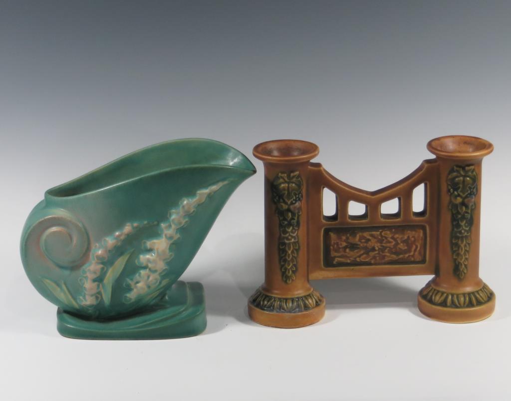 Roseville Foxglove Fan Vase & Roseville Bud Vase (1 of 1)