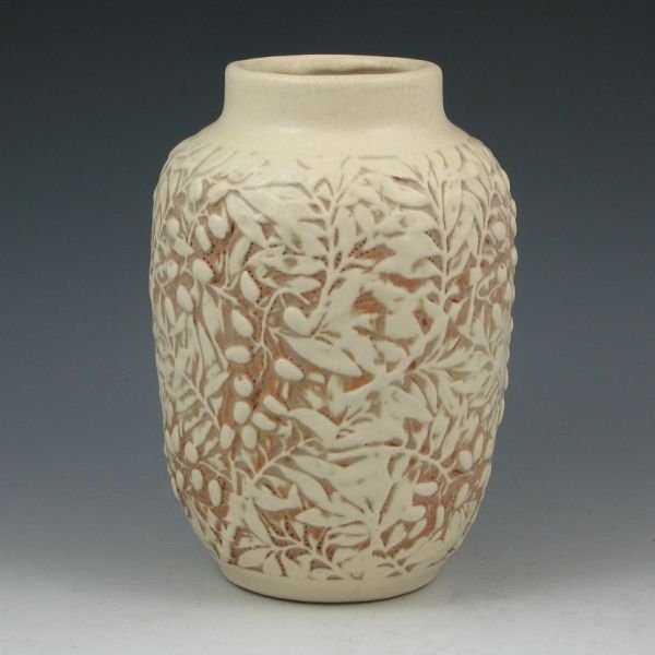 Weller Ivory Creamware 7 7/8" Vase - Excellent: Weller Ivory Creamware vase. Unmarked. Excellent condition with overall crazing. 7 7/8" tall.