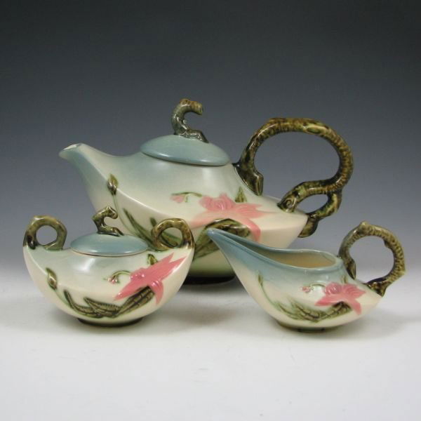 Hull Woodland Gloss Tea Set: Hull Magnolia Gloss tea set in slate and green. All marked Hull USA with respective shape numbers. Very small 1/8" nick to inner rim of tea pot lid. 3 1/4" to 6 1/2" tall.