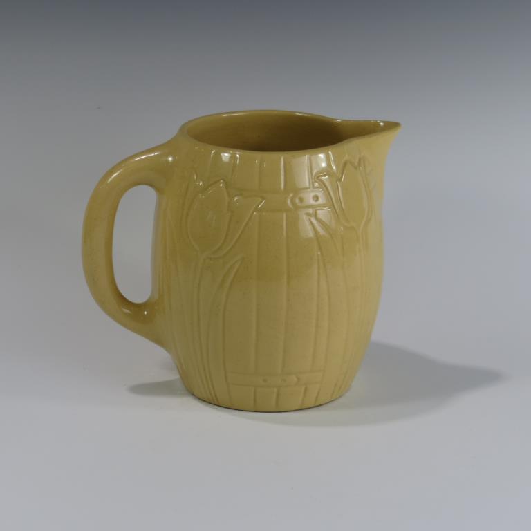 Roseville Utility Tulip Pitcher (1 of 1)